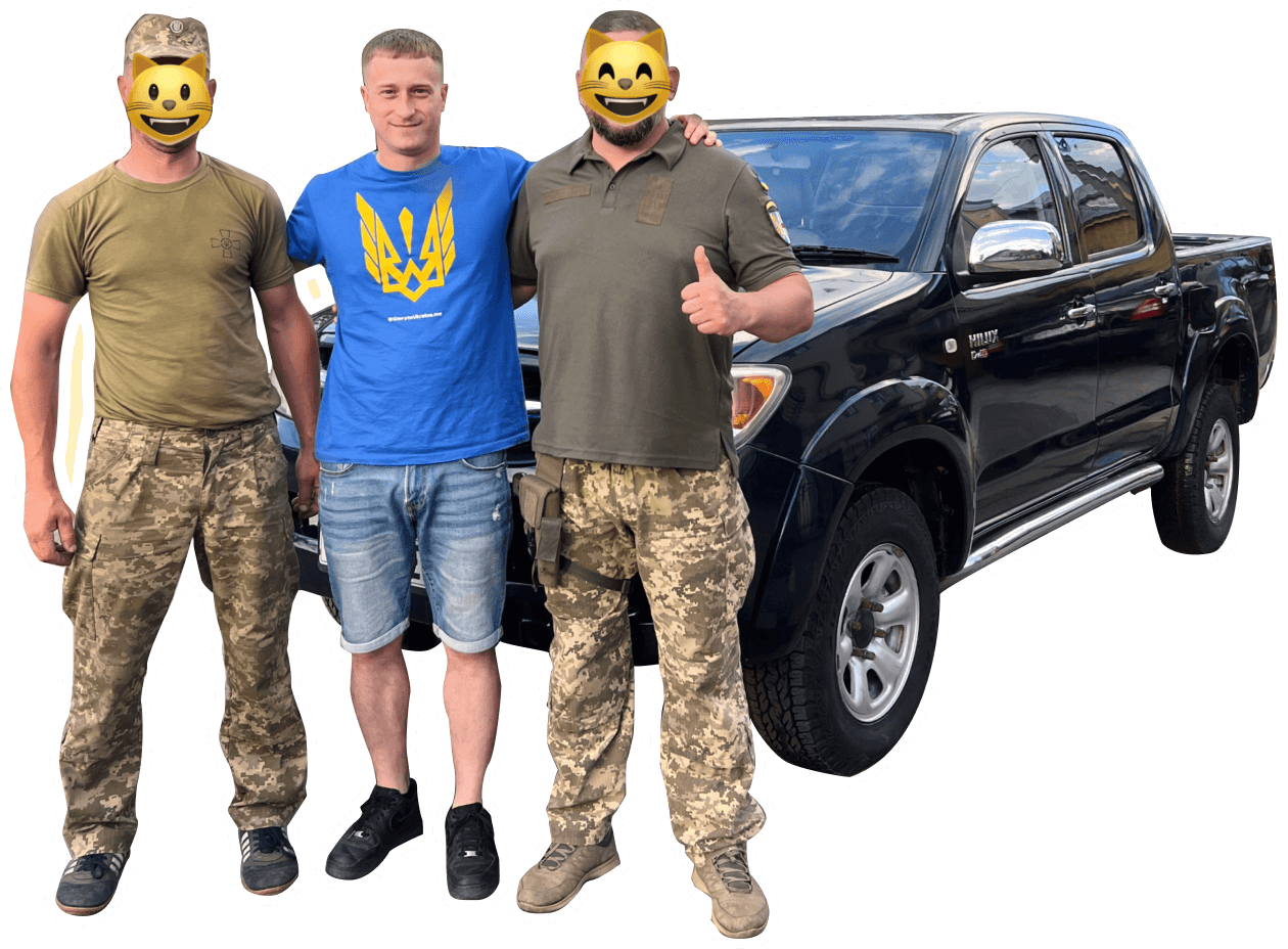 Mykhailo Voloshyn with military folks